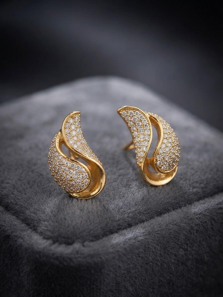 Leaf curvy earings