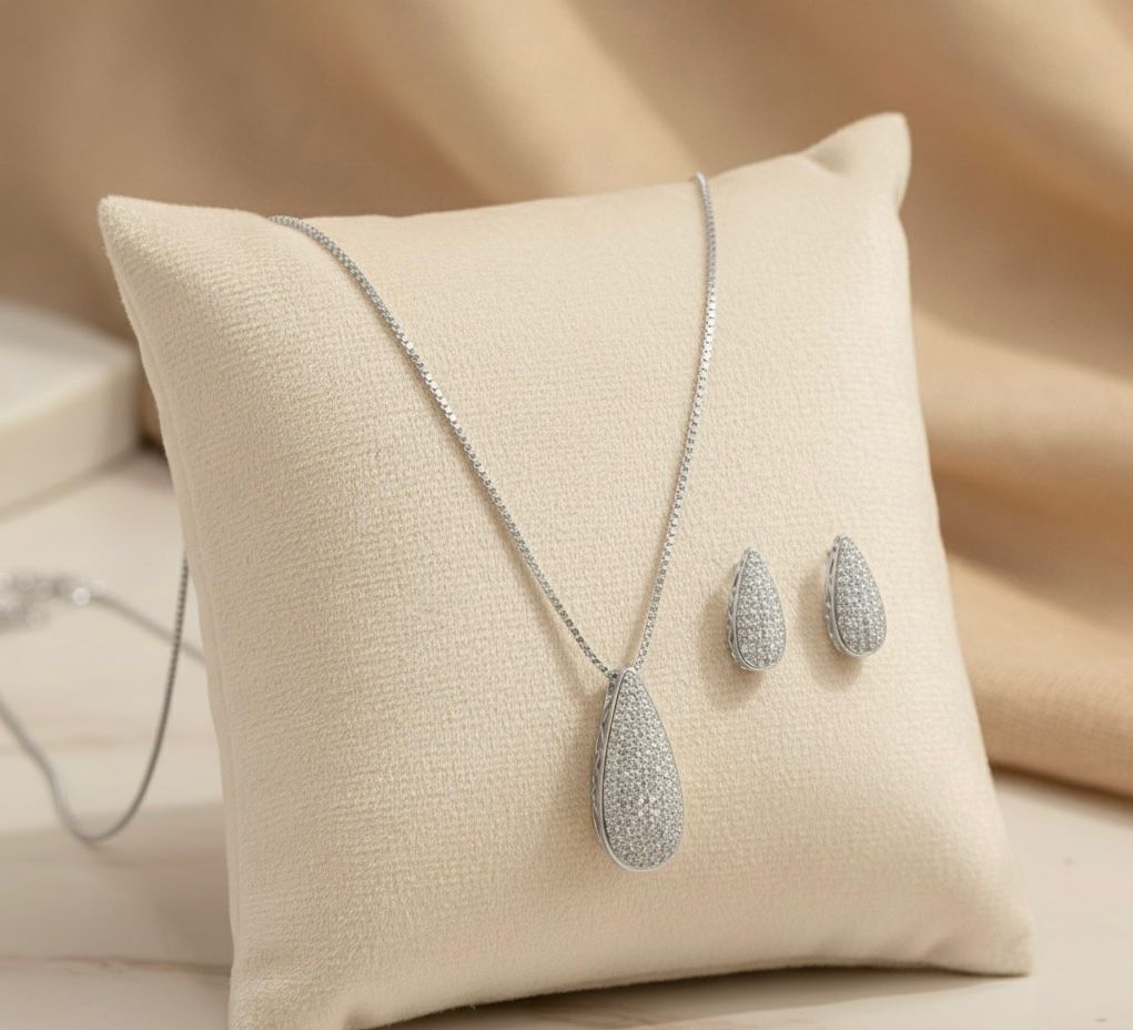 Zircone drop style set