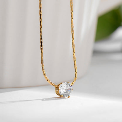 Luxury cut zircone