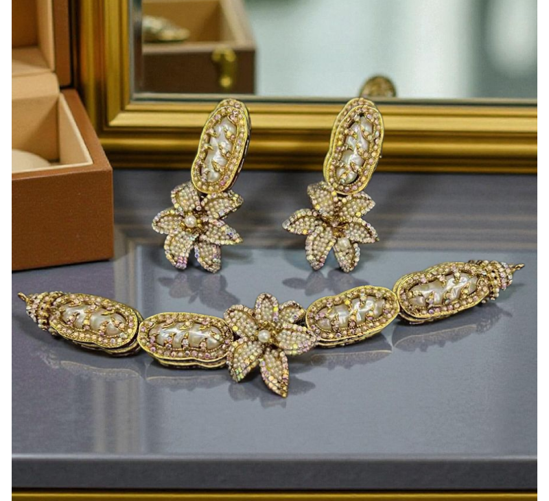 Elegant turkish set
